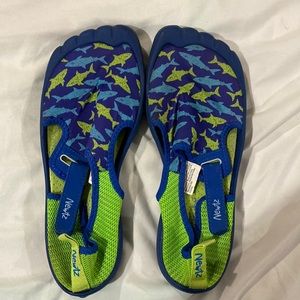 Water shoes